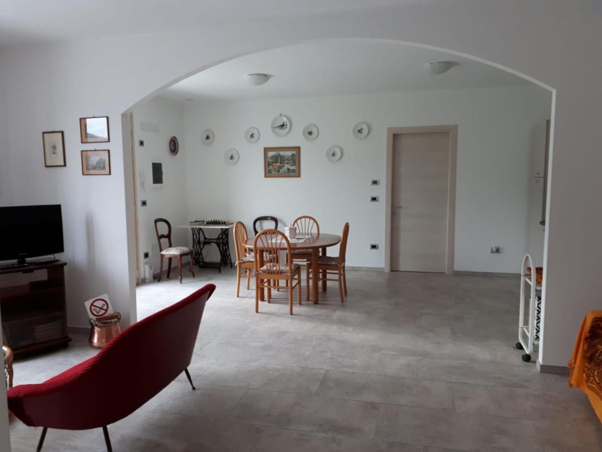 Апартаменты Il Casotto Del Nonno Вентимилья Экстерьер фото